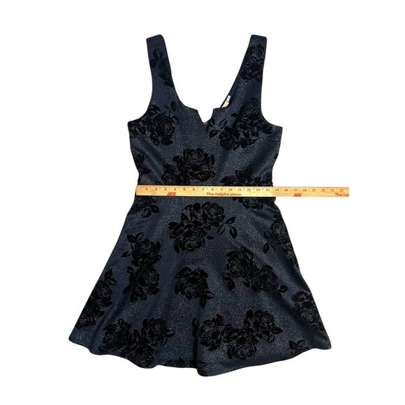 Miami Black Floral Mini Dress - Picture 9 of 12